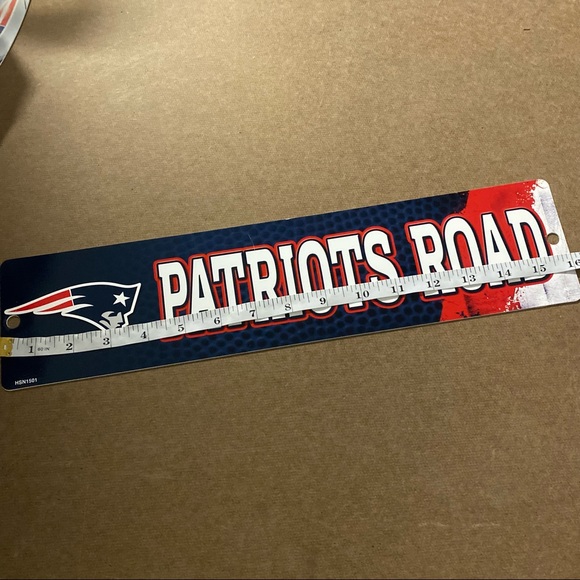 New england patriot signs - Picture 6 of 12